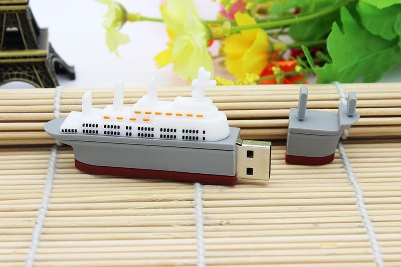 32Gb Titanic Cruiser Ferry Ship Vessel USB Flash Drive Memory Stick