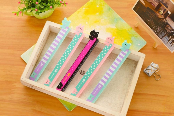 Cute 15cm Animals Topped Plastic Ruler Party Gift Bag Fillers Christmas Stockings