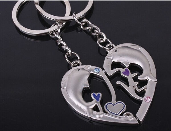 Dolphins In Love Couple Keyrings Lovers Puzzle Keyring Set Silver Key Chain Pair