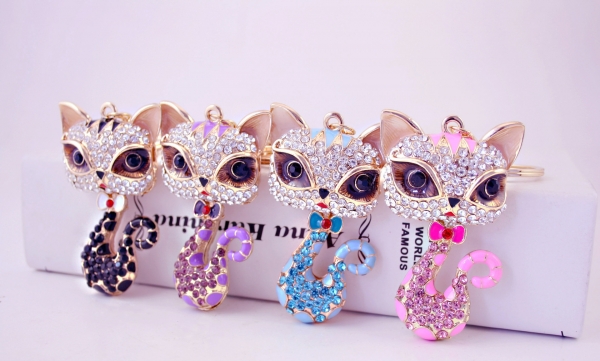 Large Fashion Kitten Cat Crystal Diamante Bag Charms Handbag Keyrings Pendant