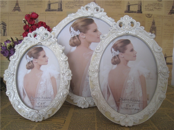 6x4 Inch White Oval Vintage Style Flowers Floral Freestanding Photo Frame