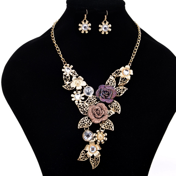 Rose Flowers Pendant Gold Necklace And Earrings Set Costume Jewellery