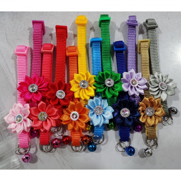 Daisy Flower Bow Tie Adjustable Kitten Cat Collar With Bell And Snap Buckle