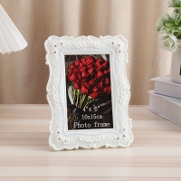 White Frame with Vintage Floral Border 6x4 Inch Freestanding Portrait Photo Frame