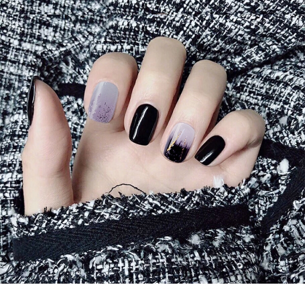 24pcs  Gold Dust Black White False Nail Art Tips Full Cover Fake Nails With Glue