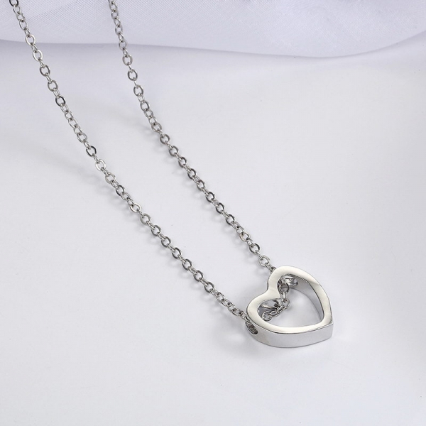 Heart Necklace Pendant Choker Collar Statement Chain Fashion Women Jewellery