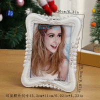 Style 62 Emerald White Silver Rose Flowers 7x5 Photo Frame